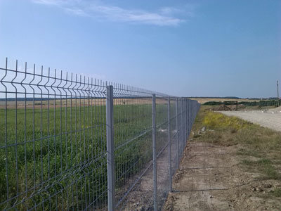 Constructie gard imprejmuire